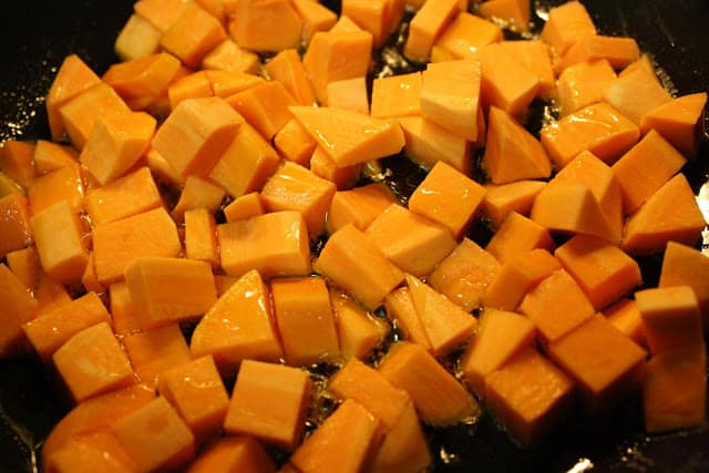  I was then educate for this calendar week to endure over  Fall Vegetable Curry alongside Cashew Quinoa