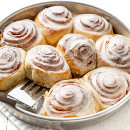 Pioneer-Womans-Cinnamon-Rolls-8-500x500.jpg