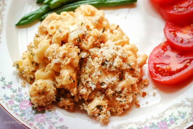 Creamy Baked Crab Mac-N-Cheese