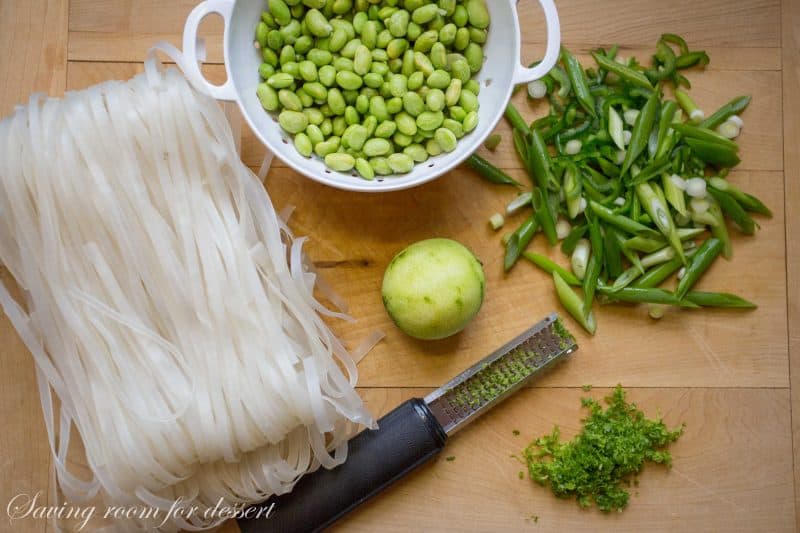 Rice Noodles Edamame Cashews-1