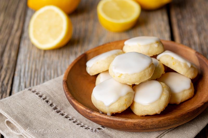 20 Brilliant Pantry Organization Ideas - Jar Of Lemons