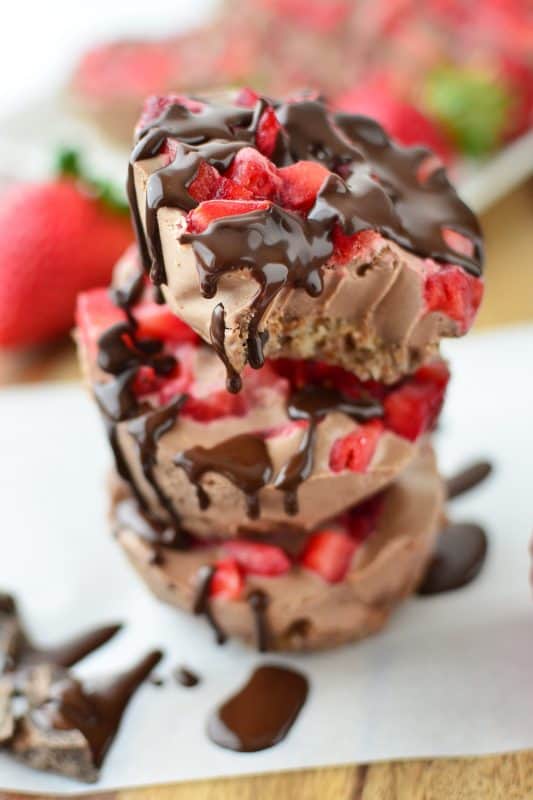 Chocolate-Strawberry-Cheesecake-Bites6