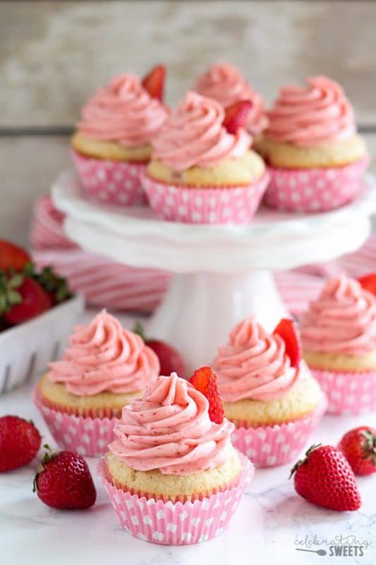 Fresh-Strawberry-Cupcakes-3