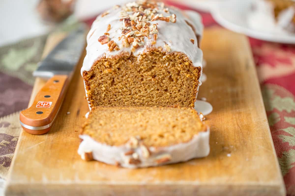 Pumpkin Bread Mini Loaf Pan Recipe (with Free Gift Tags!) - Design Eat  Repeat