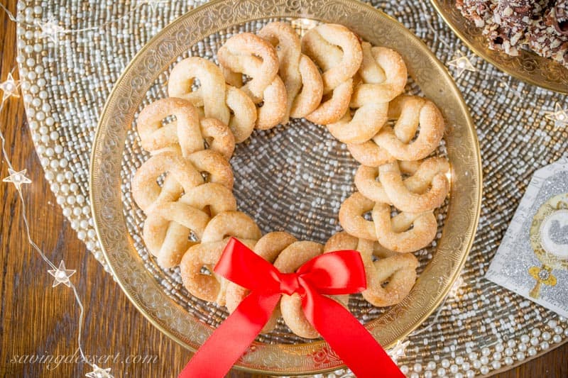 Vanilla Pretzel Cookies