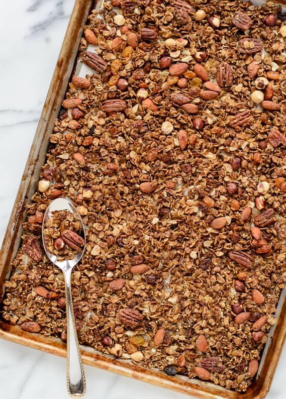 Gingerbread Granola - The best healthy granola recipe with nuts and spices