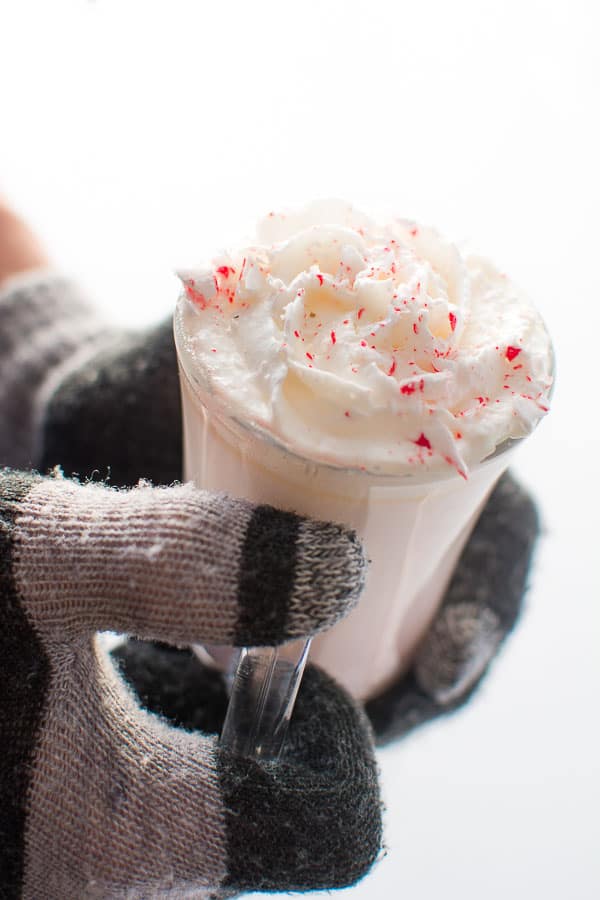 Copycat Starbucks Peppermint White Hot Chocolate ~ from Cooktoria