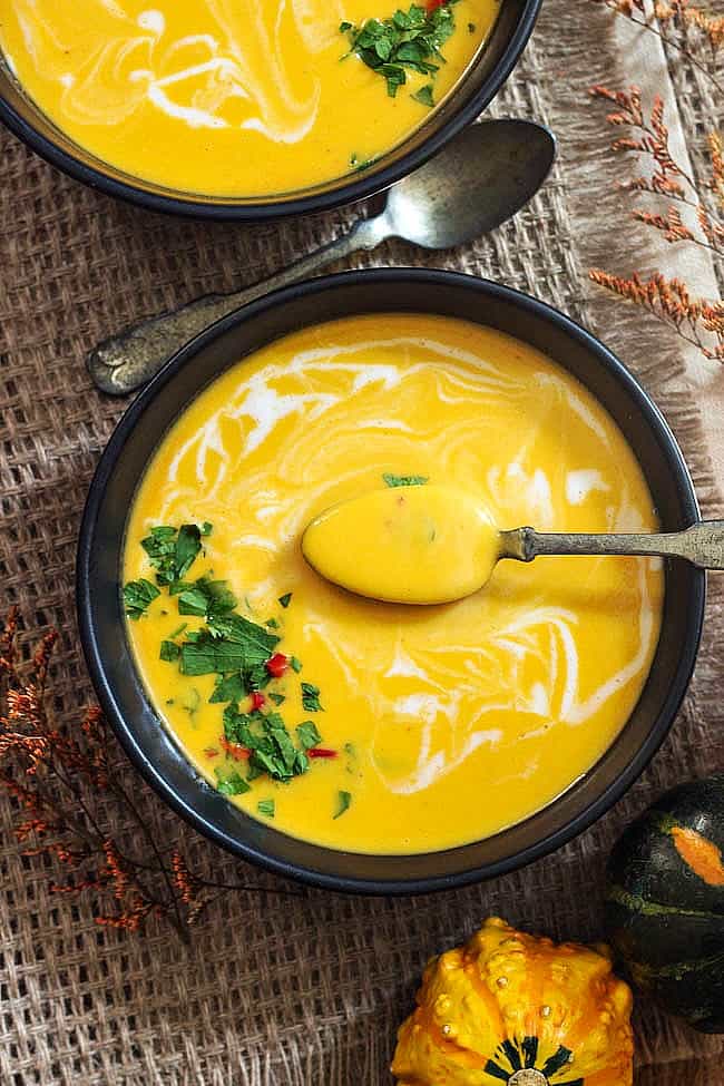 23 Delicious Soup Recipes perfect for fall cooking that will warm your bones, and fill you up with fresh, healthy, seasonal ingredients. savingdessert.com #savingroomfordessert #soup #healthysoup