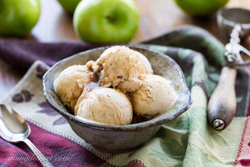 A bowl of apple cider ice cream