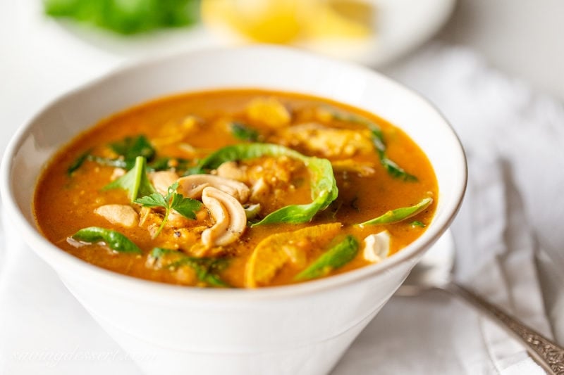 Creamy Indian spiced soup with spinach and cashews