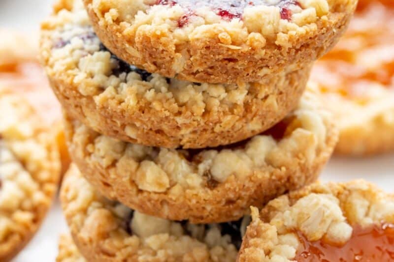 A stack of oatmeal Jammy cookies.