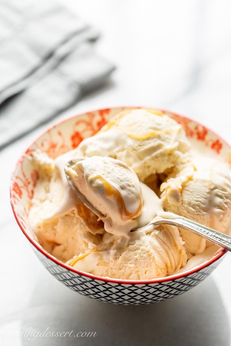 A bowl of no-churn ice cream with a spoon