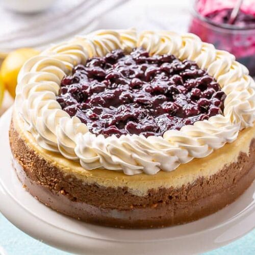 Blueberry Cheesecake with lemon on a cake stand