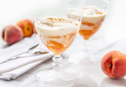 Glasses of peaches and cream