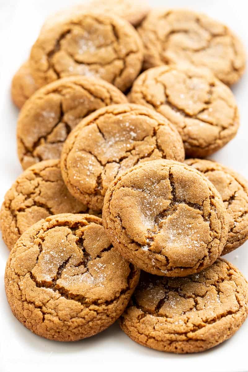 A platter of crinkled cookies